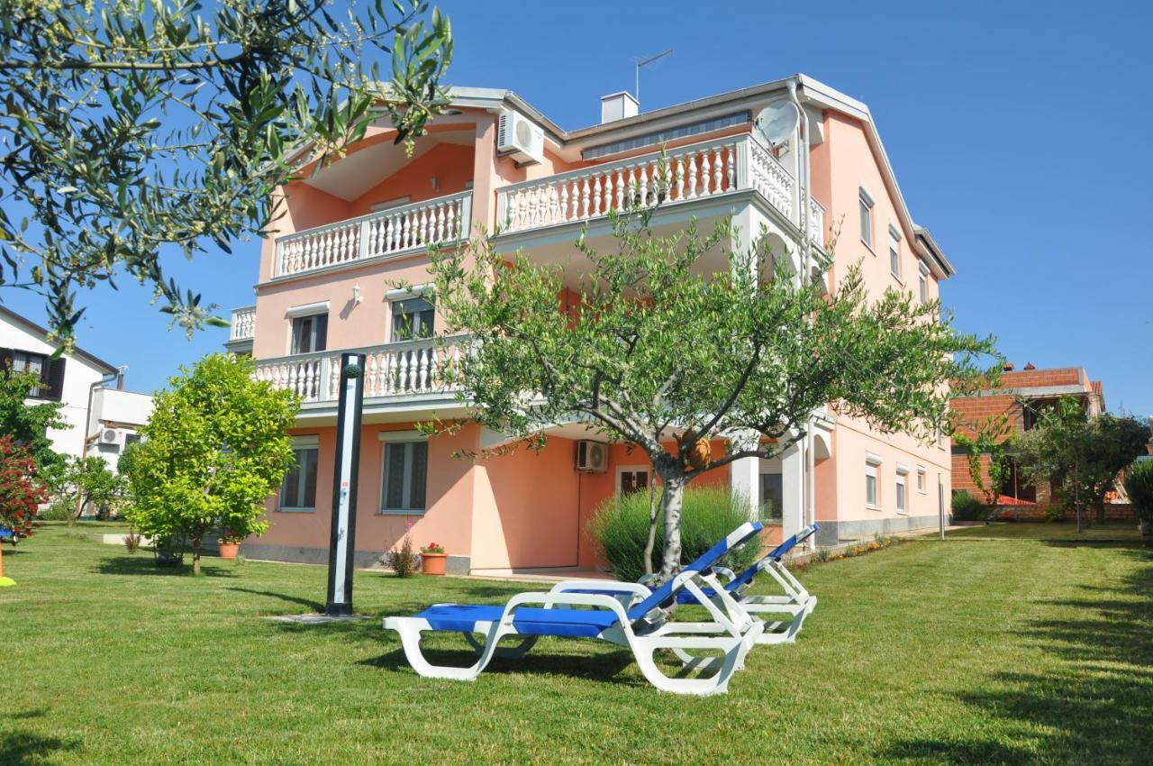 Apartments Rosa Umag Bagian luar foto