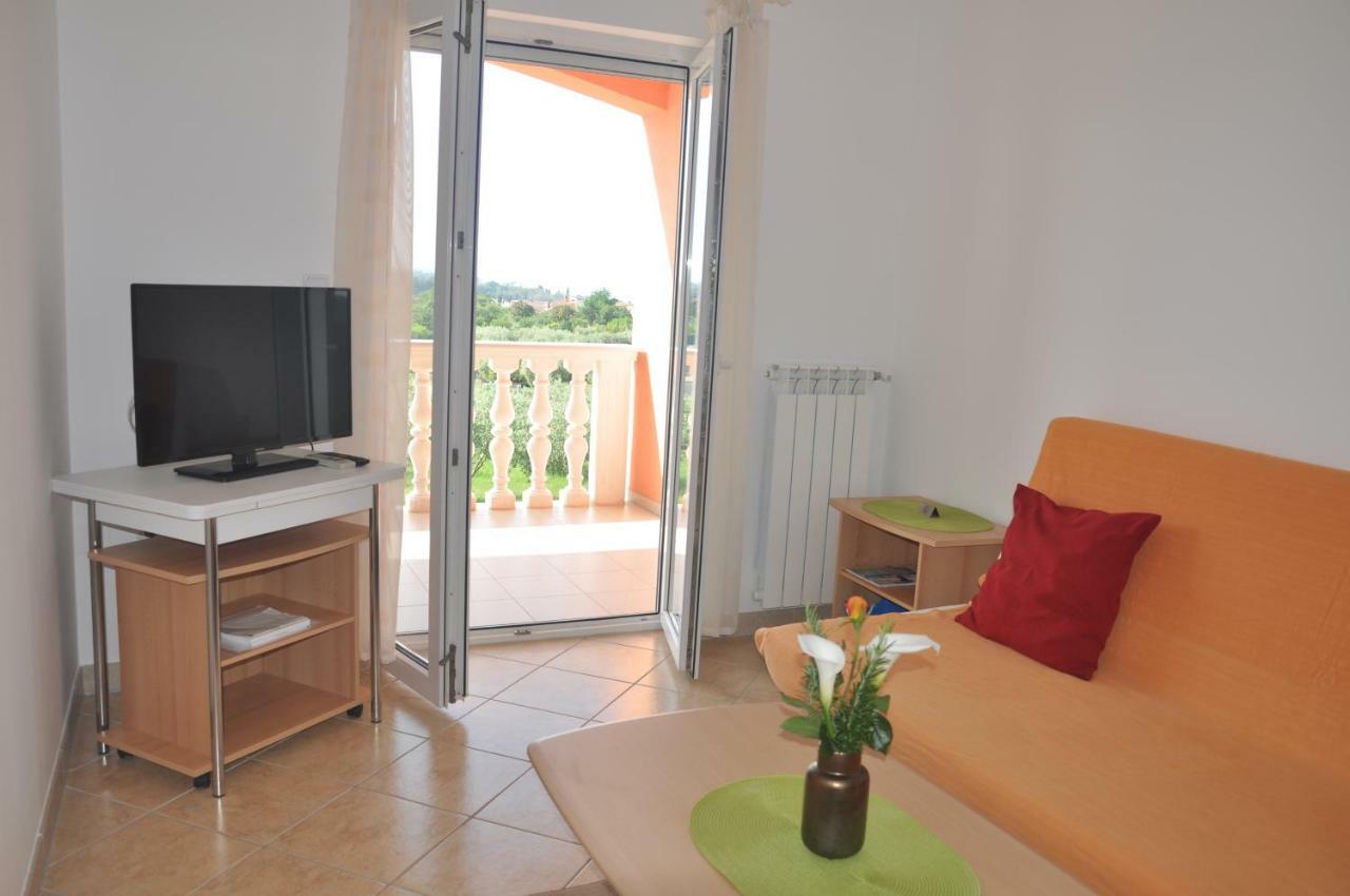 Apartments Rosa Umag Bagian luar foto